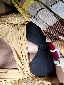 Pritu675 online show from February 12, 3:45 pm