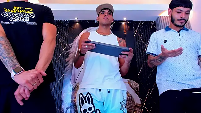 the knights of the night online show from February 16, 8:02 am