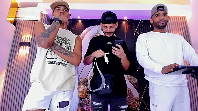 the knights of the night online show from February 13, 4:34 am