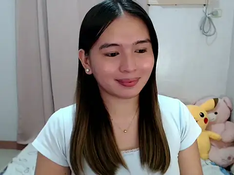 Snapshot of lovely_Janeee chatting on May 5, 9:18 pm lovely Janeee online show from May 5, 9:18 pm