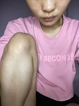 siting00 online show from April 10, 2:07 am