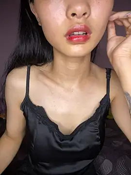 siting00 online show from March 26, 7:39 am