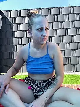 PicNic69x online show from May 22, 9:07 am