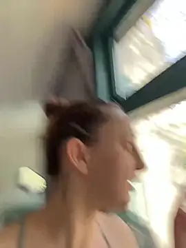 PicNic69x online show from April 14, 10:53 am