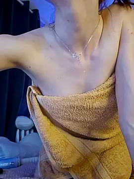 -BabyBella- online show from April 15, 7:58 pm