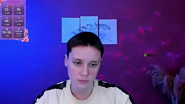 Snapshot of emi_fade chatting on February 10, 1:32 pm emi fade online show from February 10, 1:32 pm