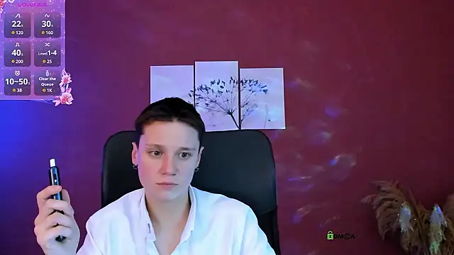 Snapshot of emi_fade chatting on February 11, 5:13 pm emi fade online show from February 11, 5:13 pm