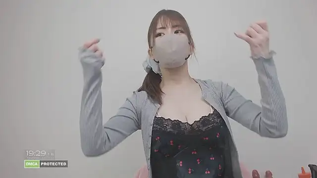 Piko crystal online show from March 12, 10:30 am