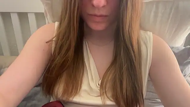 Lucyschickt online show from March 14, 6:47 pm