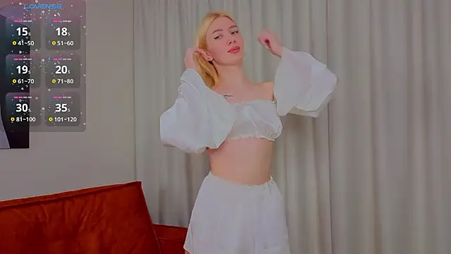 Snapshot of Taraheers chatting on February 12, 5:07 am Taraheers online show from February 12, 5:07 am