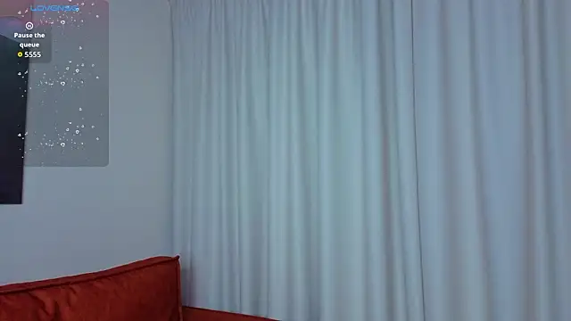 Snapshot of Taraheers chatting on February 7, 5:04 am Taraheers online show from February 7, 5:04 am