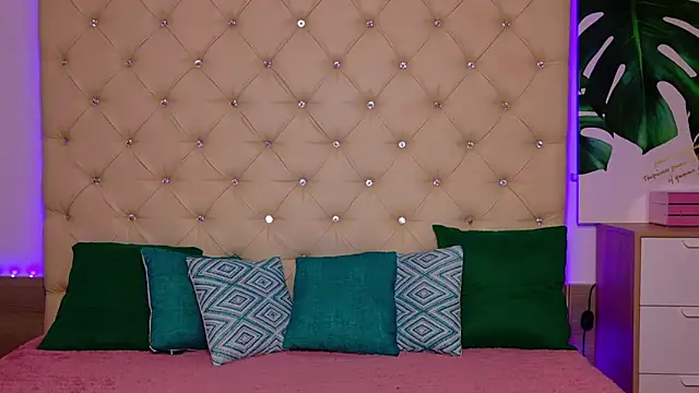 AwaMax online show from March 12, 5:55 am