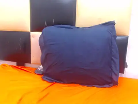 ThickandTallXX online show from February 4, 5:24 am