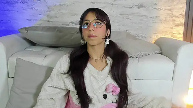 suggar angel online show from April 9, 3:51 pm