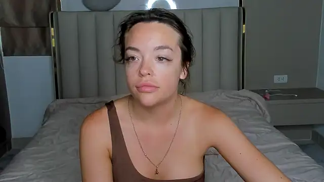 Snapshot of stellaa_quenn chatting on March 1, 12:10 am stellaa quenn online show from March 1, 12:10 am