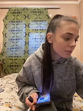 Snapshot of Sierra_Driver chatting on February 15, 2:49 pm Sierra Driver online show from February 15, 2:49 pm