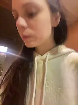 Snapshot of Sierra_Driver chatting on February 10, 5:45 pm Sierra Driver online show from February 10, 5:45 pm