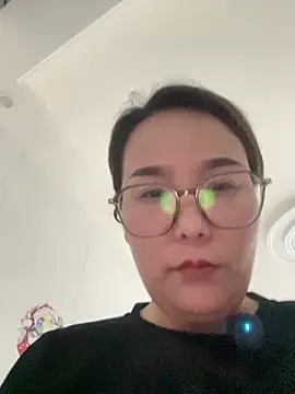 Snapshot of Youyou_12 chatting on February 27, 8:58 am Youyou 12 online show from February 27, 8:58 am