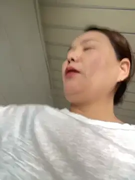 Youyou 12 online show from March 5, 12:51 am