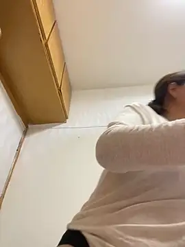 Youyou 12 online show from April 1, 2:25 pm