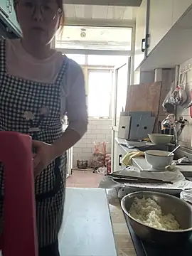 Youyou 12 online show from March 10, 5:44 am