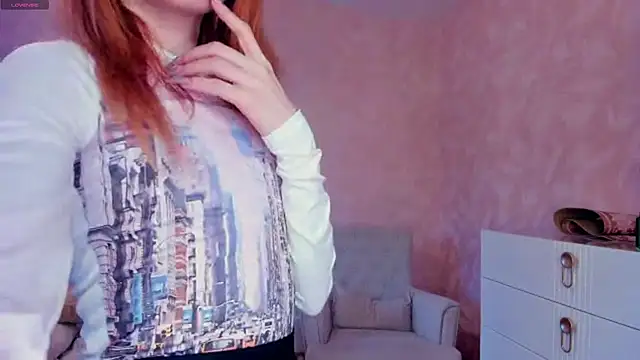 TarynPalek online show from April 19, 7:42 am