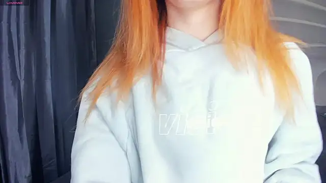 TarynPalek online show from May 23, 7:07 am