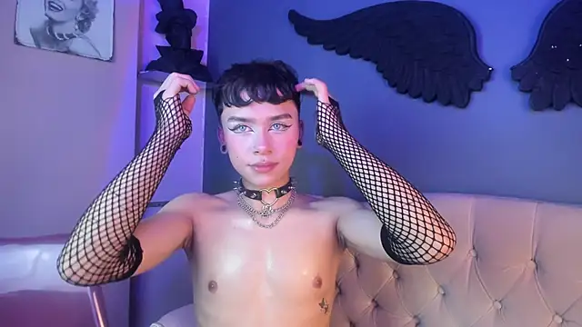 Snapshot of Camilo_X_x chatting on February 26, 11:32 am Camilo X x online show from February 26, 11:32 am