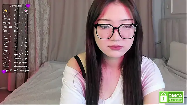 Snapshot of say7maya chatting on February 26, 4:23 am say7maya online show from February 26, 4:23 am