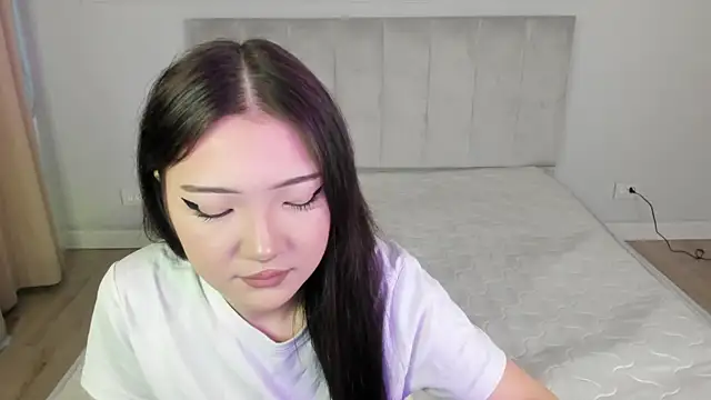 Snapshot of say7maya chatting on February 10, 6:45 am say7maya online show from February 10, 6:45 am