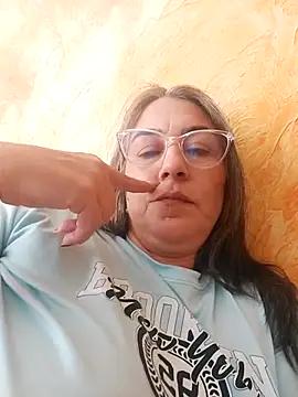 Snapshot of katy_randy1 chatting on March 1, 7:25 pm katy randy1 online show from March 1, 7:25 pm