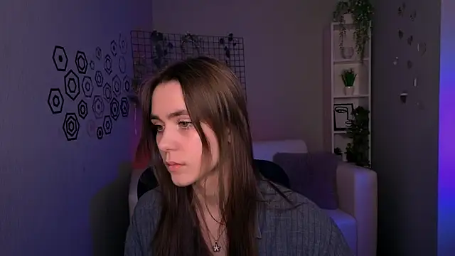 laurenmurrr online show from March 20, 10:27 am