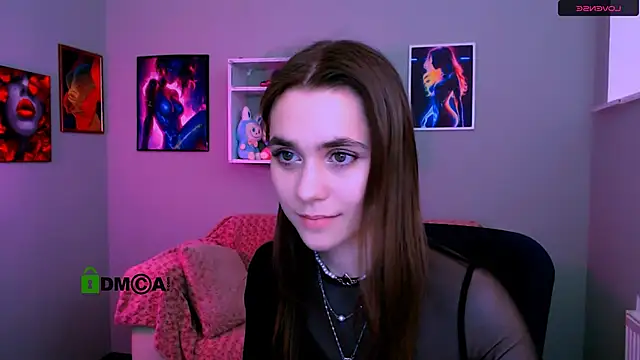 laurenmurrr online show from April 17, 12:52 pm