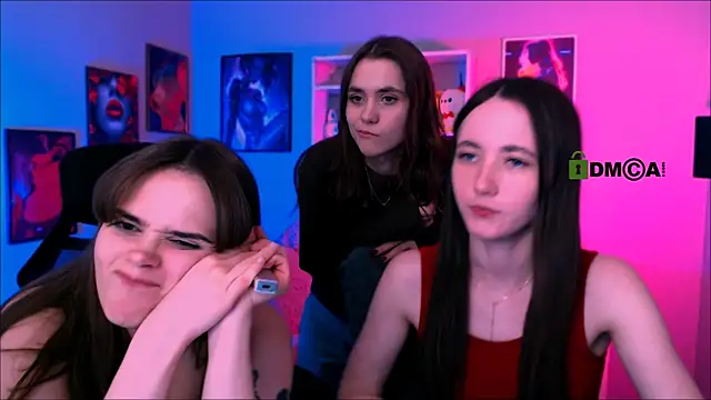 laurenmurrr online show from May 11, 4:04 pm