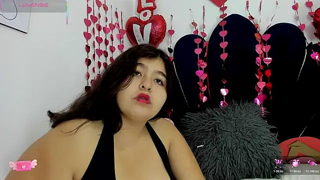 Snapshot of dahlialee chatting on February 11, 11:32 am dahlialee online show from February 11, 11:32 am