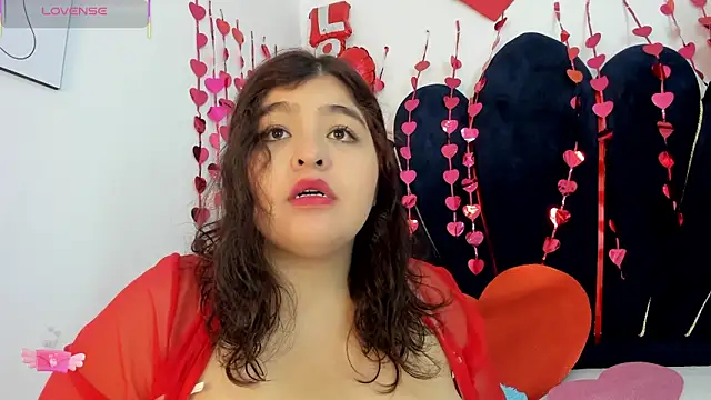 Snapshot of dahlialee chatting on February 10, 11:31 am dahlialee online show from February 10, 11:31 am