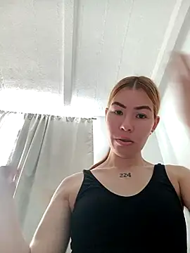 maddie-sar online show from April 13, 3:16 pm