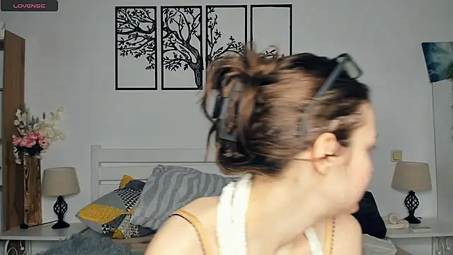 MalvinaTrafford online show from February 14, 8:31 pm