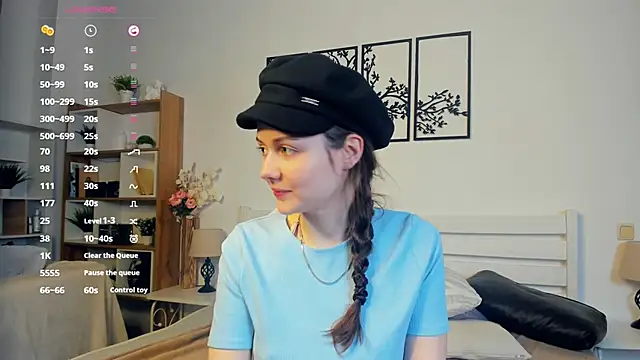 MalvinaTrafford online show from March 13, 8:47 pm