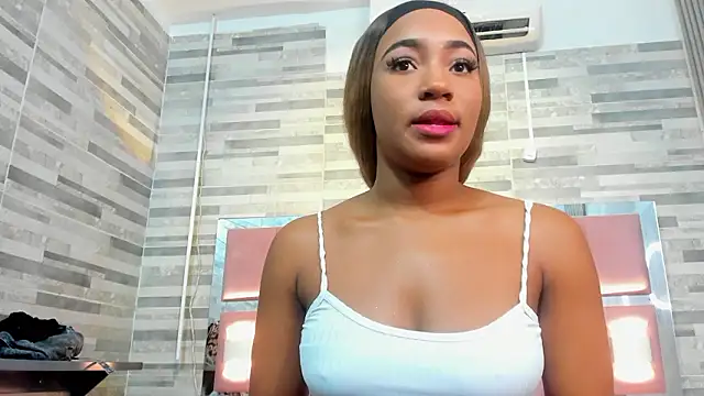 emii brown online show from February 20, 6:43 pm