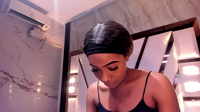 emii brown online show from February 12, 1:49 am