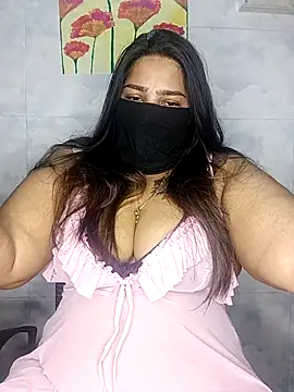 Cute G online show from March 23, 6:30 pm