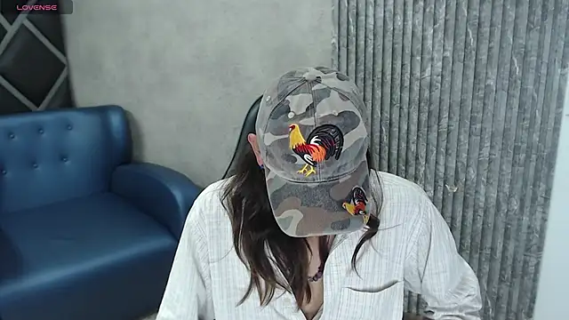 Noha-Smith online show from February 10, 4:22 am