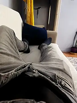 onurcannnnnnmmms online show from February 9, 11:08 am