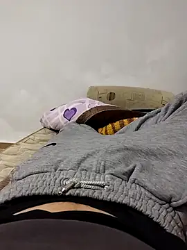 onurcannnnnnmmms online show from February 27, 9:25 pm