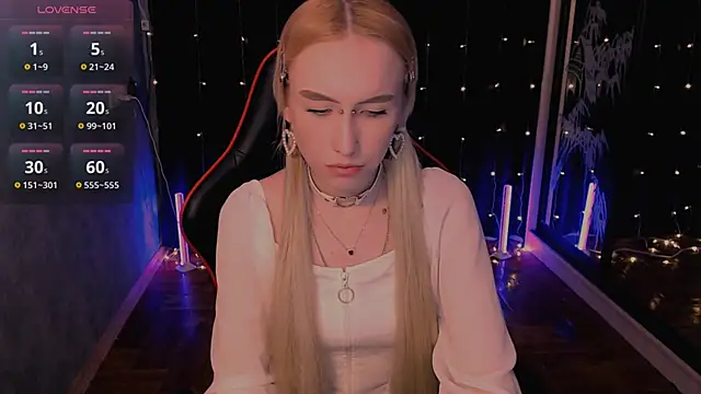 crybambi online show from March 26, 7:06 am