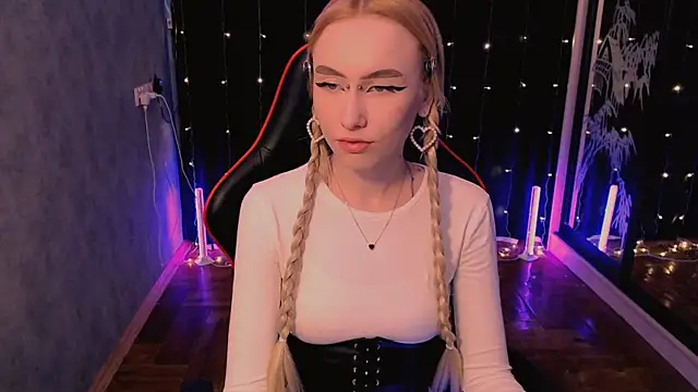 crybambi online show from March 15, 8:43 am