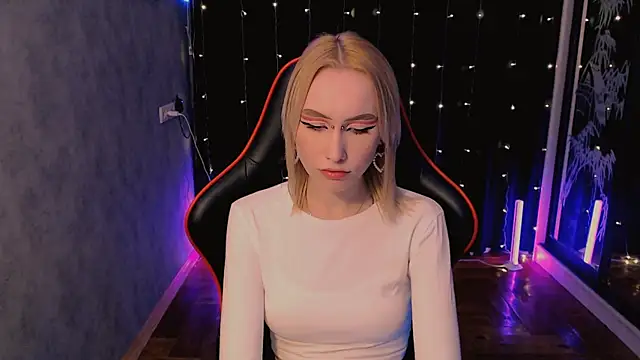 crybambi online show from February 14, 8:14 am