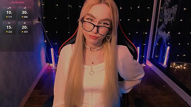 crybambi online show from March 31, 7:21 am