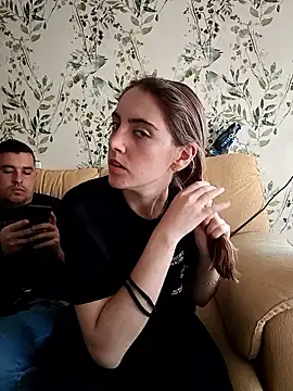 laparejaideal08 online show from April 17, 3:59 pm